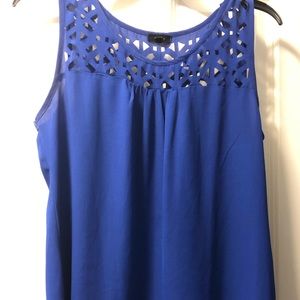 Blue edge cutout  tank top
